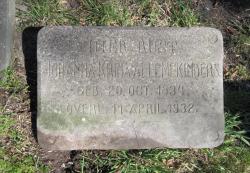 Grafmonument B.ee.18b