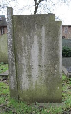 Grafmonument C.fff.16