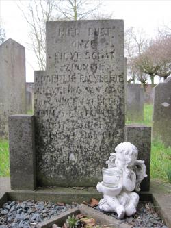 Grafmonument D.z.10