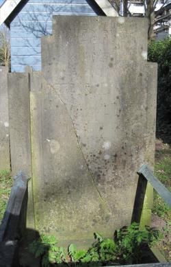 Grafmonument D.d.27