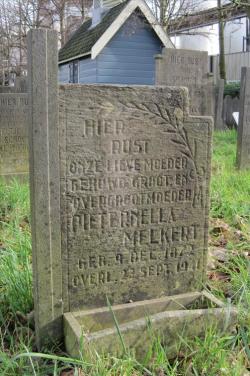 Grafmonument D.g.17a