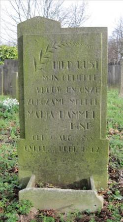 Grafmonument D.h.14b