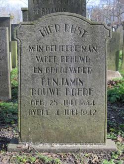 Grafmonument D.j.08b