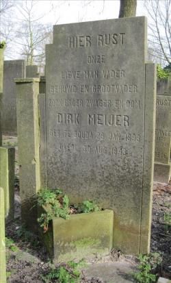 Grafmonument D.l.14b